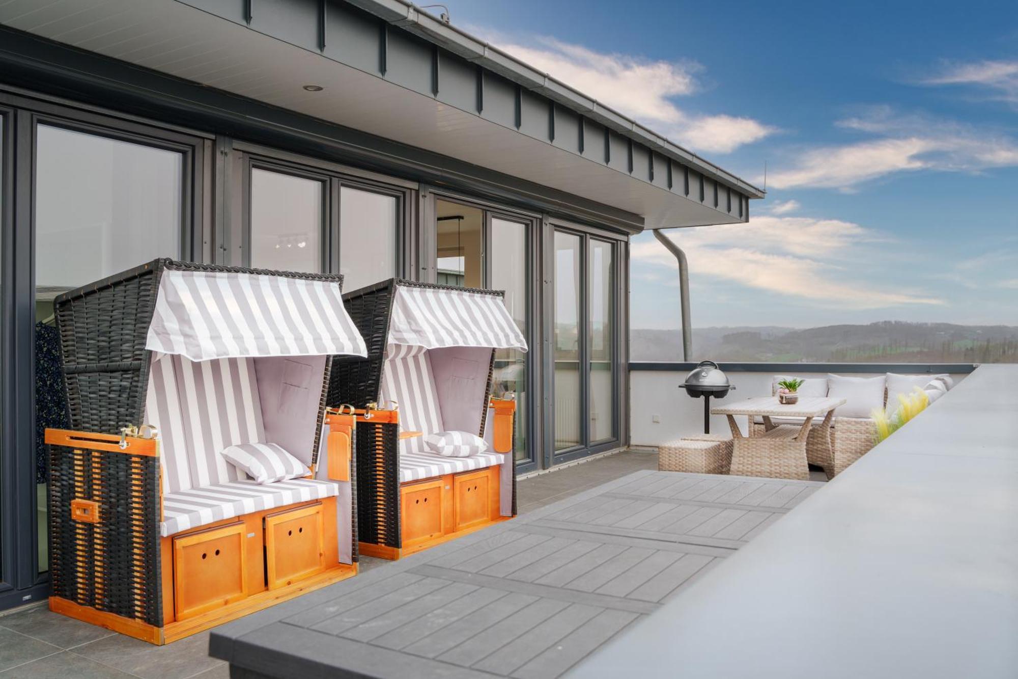 Immo-vision - Penthouse Privat Wellness * Bergneustadt